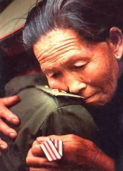 8d6617600404cd507b66444bf592fccd.jpg 8d6617600404cd507b66444bf592fccd.jpg